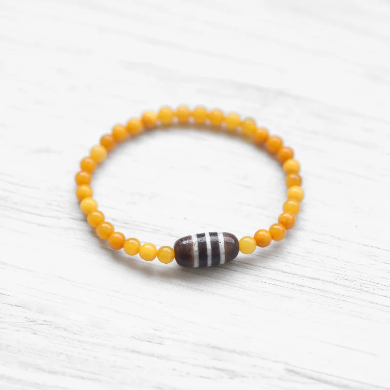 Women’s heart-shaped bangle-Baltic Amber Striped Dzi Bracelet