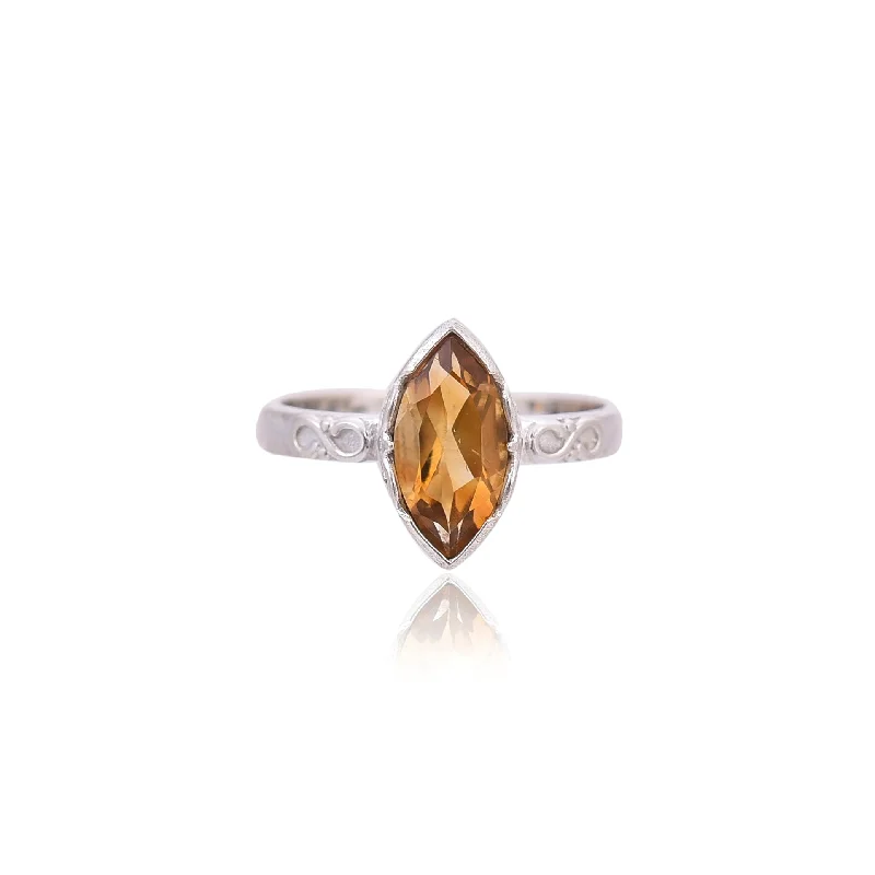 Women’s luxury ring-Silver Mountain 925 Sterling Silver Citrine Ring