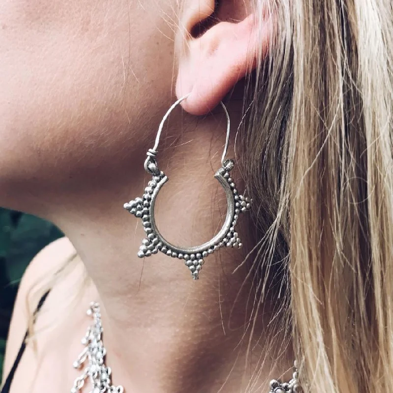 Women’s elegant earrings-Spike tribal hoop earrings