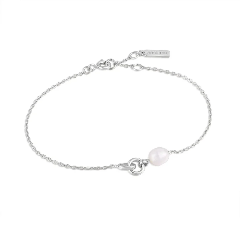 Women’s charm bracelet-Sterling Silver Pearl Interlocking Link Bracelet by Ania Haie