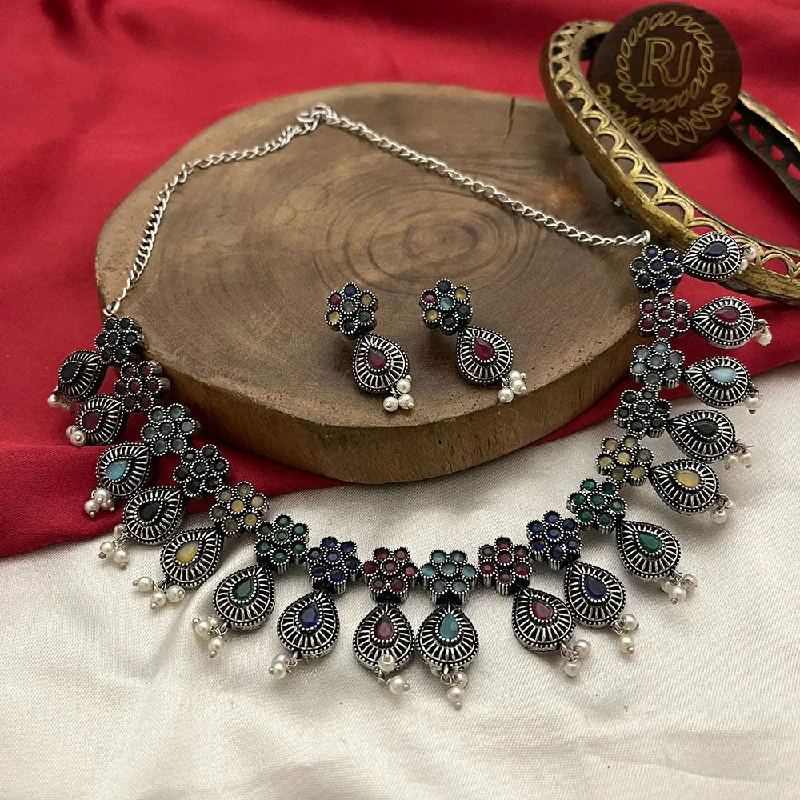 Women’s gemstone necklace-FS Collection Oxidised Plated Pota Stone And Pearls Necklace Set